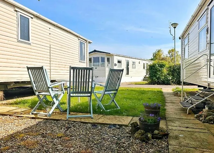 Cosy & Beautiful Charrot Caravan
